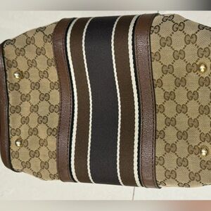 Authentic Vintage Gucci Doctor Bag